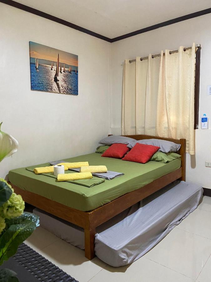 Alona Bohol Backpackers Hostel Panglao Chambre photo